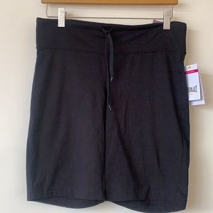 Sport short, size medium